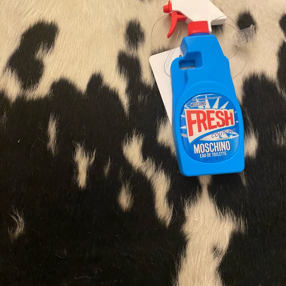 Authentic Moschino iPhone case - Picture 2 of 3